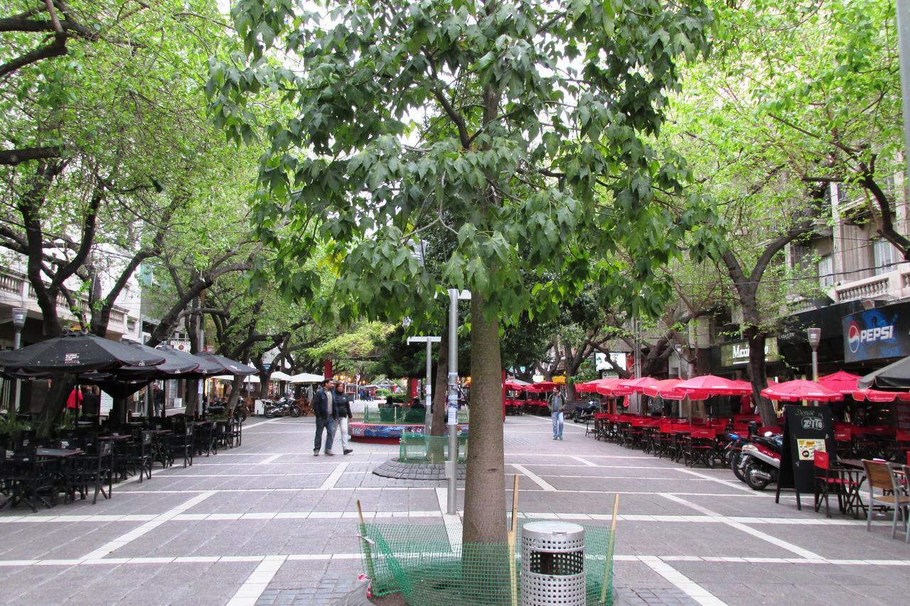 573 Mendoza