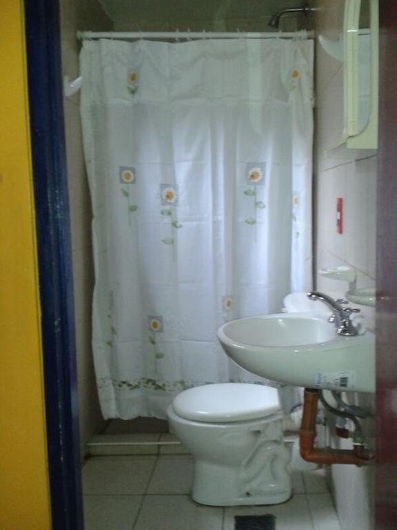 Campo Base Youth Hostal Mendoza