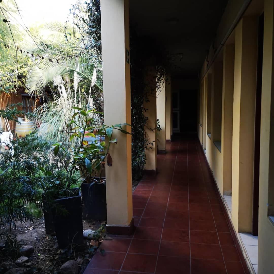 Sosahaus Hostal *