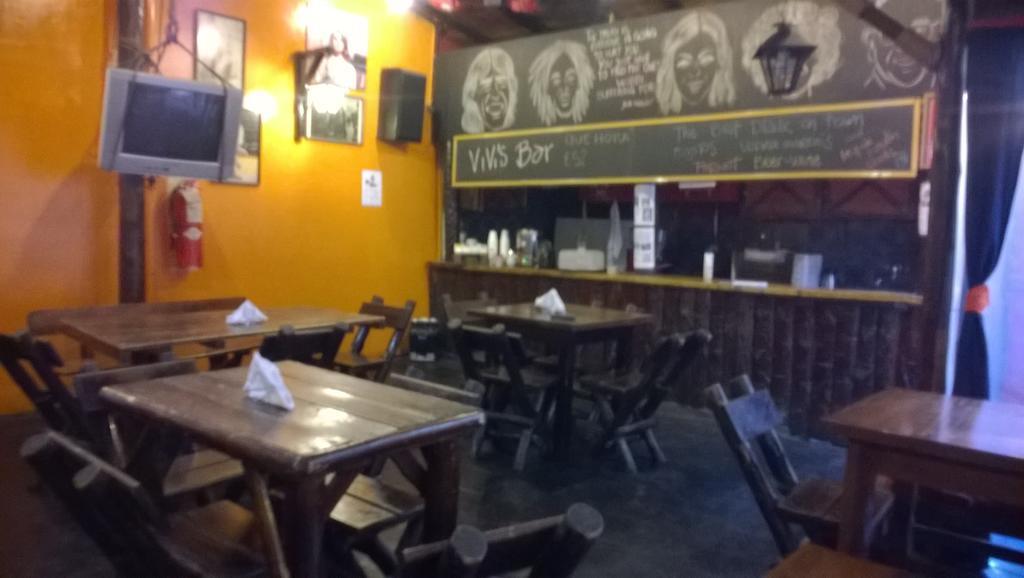 Hostal Campo Base Youth