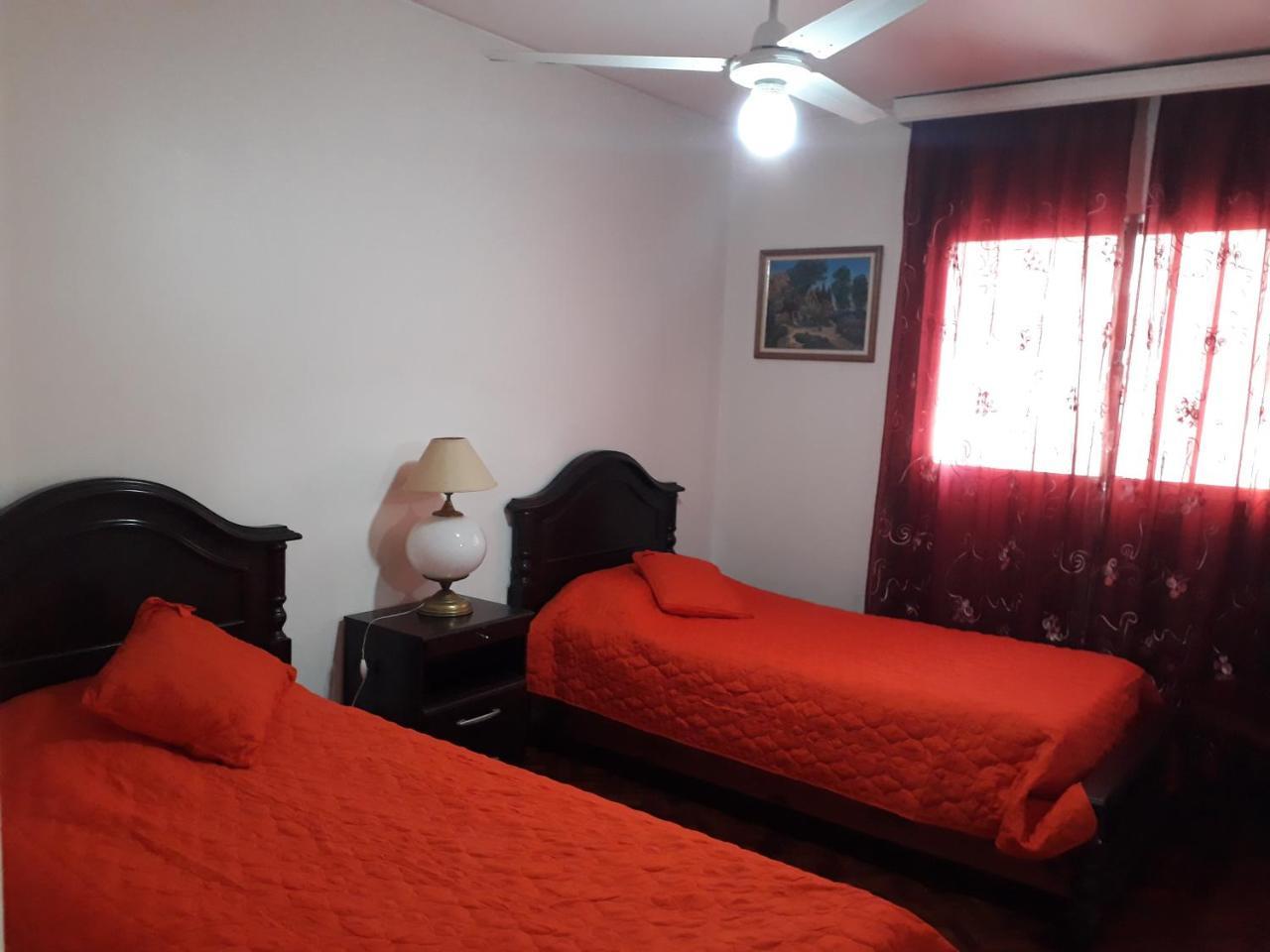 Peatonal Sarmiento Apartamento *