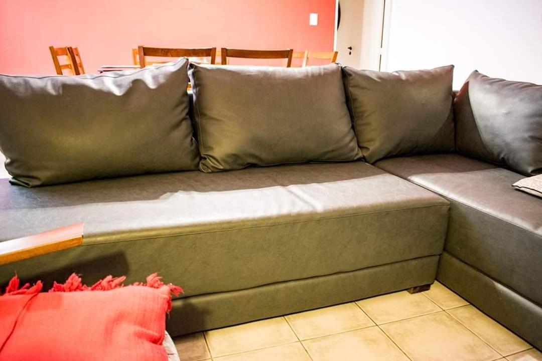 Apartamento Amplio Departamento -excelente Ubicacion- Con Cochera *