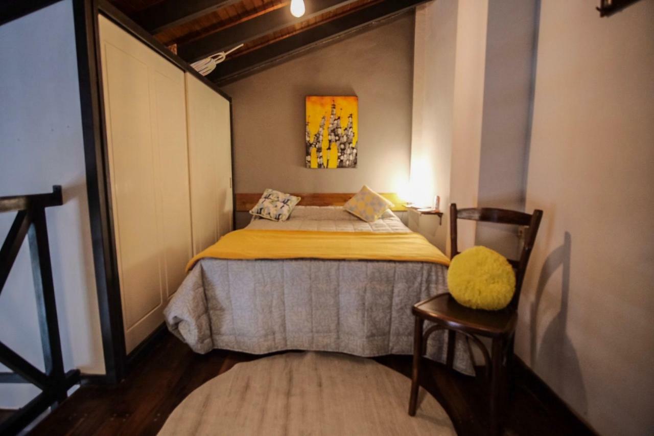 Leonidas Design Loft *