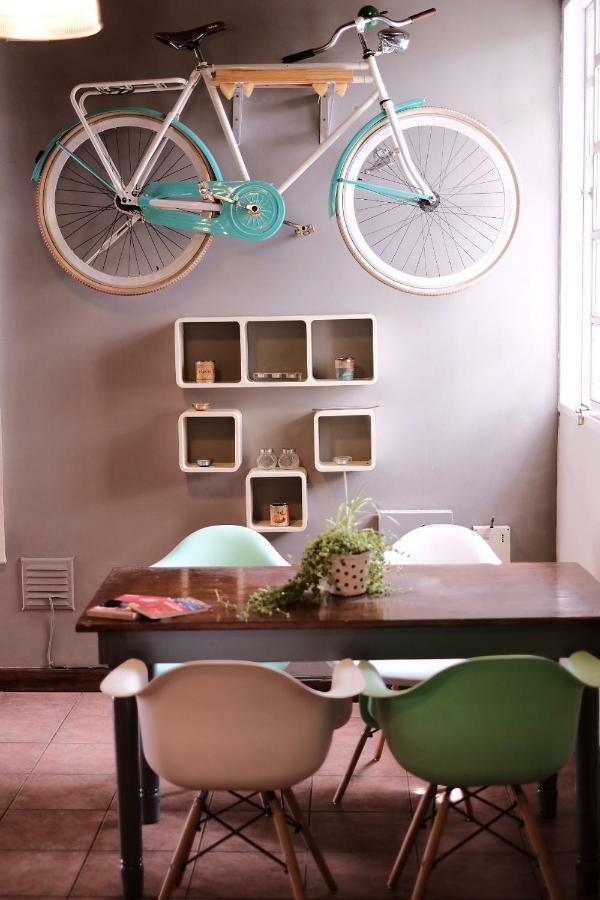 Leonidas Design Loft *