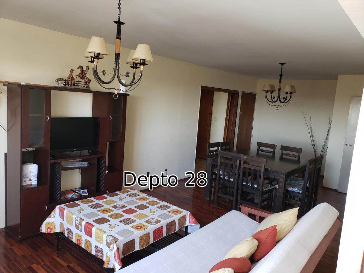 Apartamento Departamento Amplio Centro, Con Cochera *