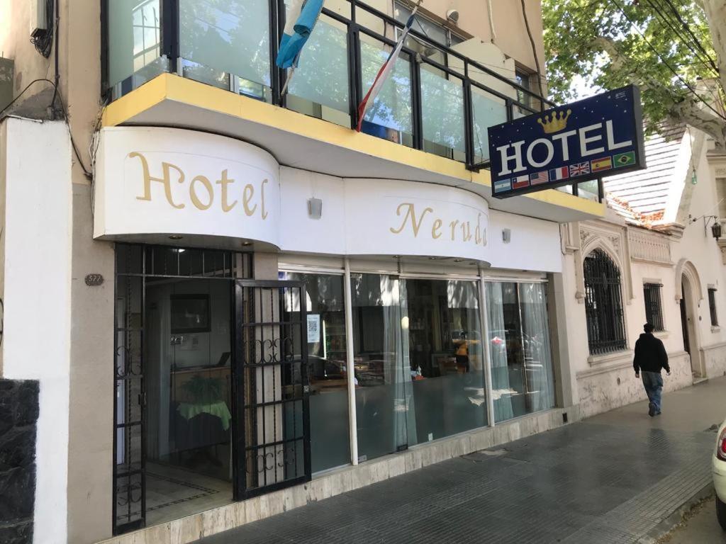 Neruda Hotel