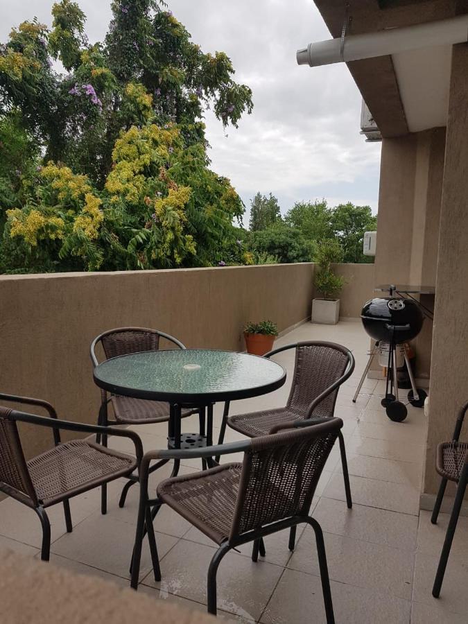 Departamento En Complejo Las Lilas