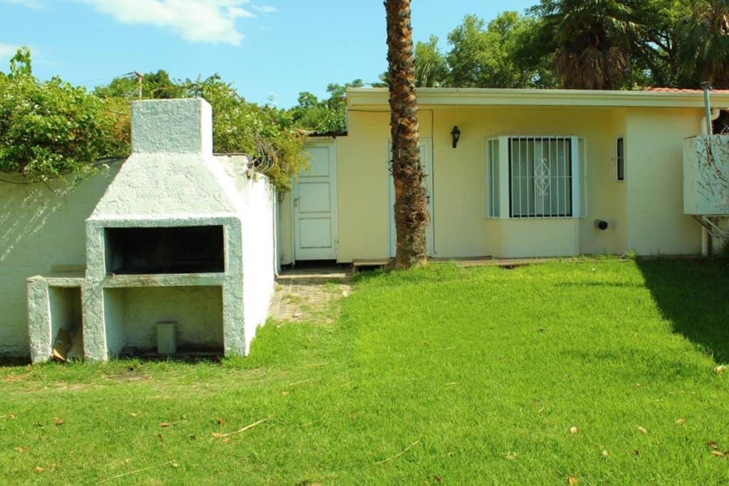 Big Beautiful House With Garden In 5ta Sección Neighbourhood * Mendoza