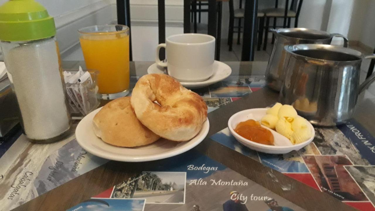 Hotel Necochea *