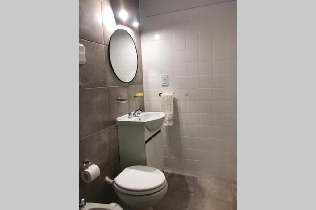 Departamento En Mendoza, Capital, En Calle Aristides Villanueva *