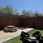 Encanto Mendocino: Espaciosa Casa En Juan B Justo