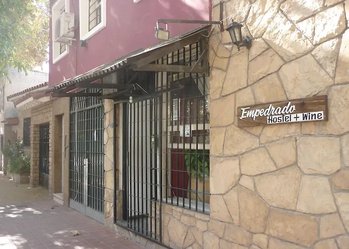 Hostel Empedrado