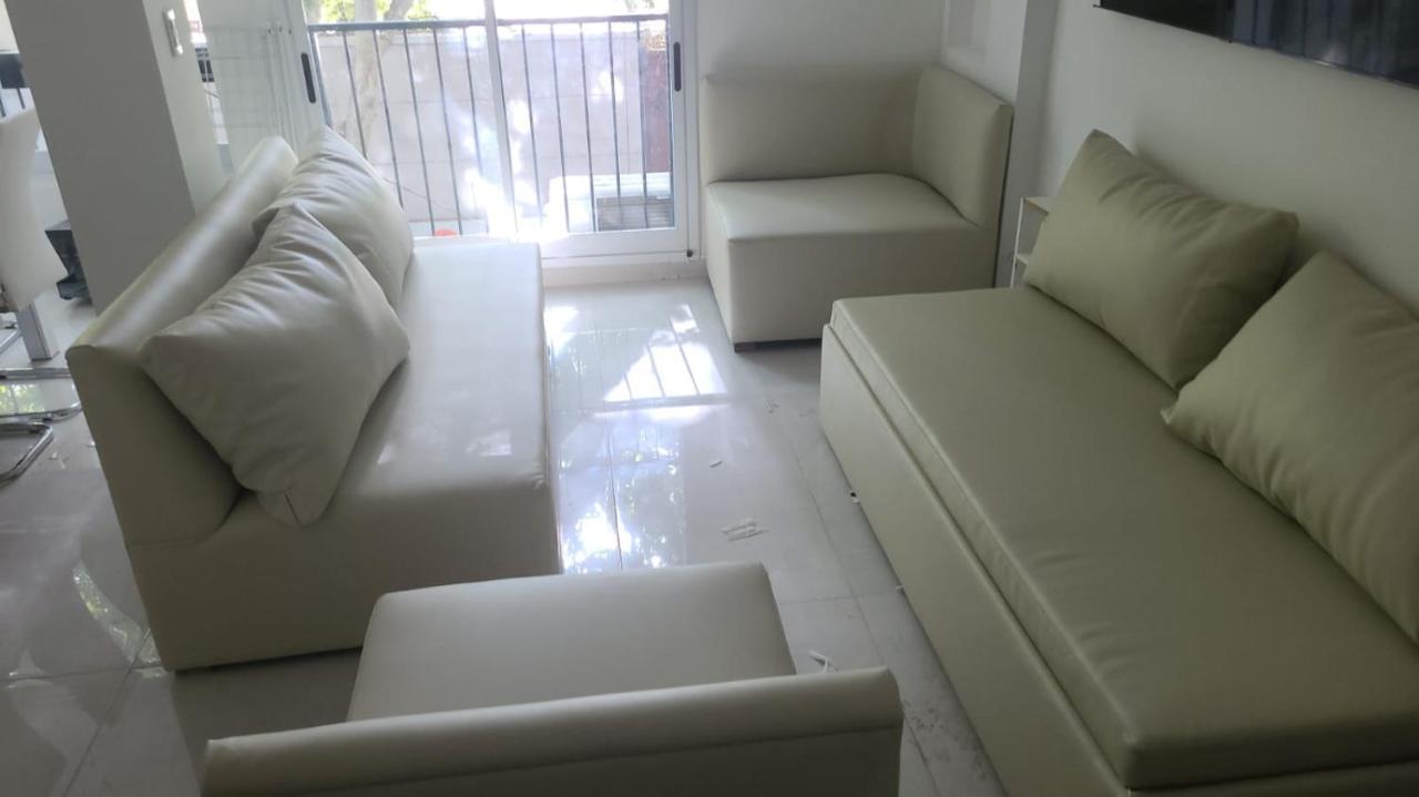 Amplio Departamento Balcon Pleno Centro Peatonal Apartamento *