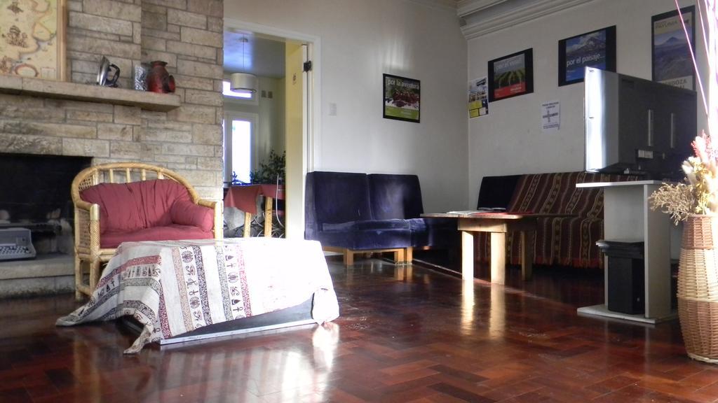 Hostel Empedrado