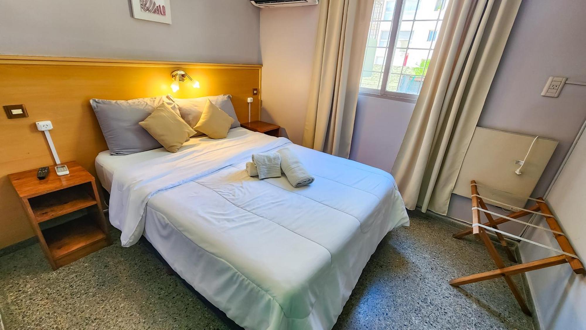 Juan B Justo Hotel 2*