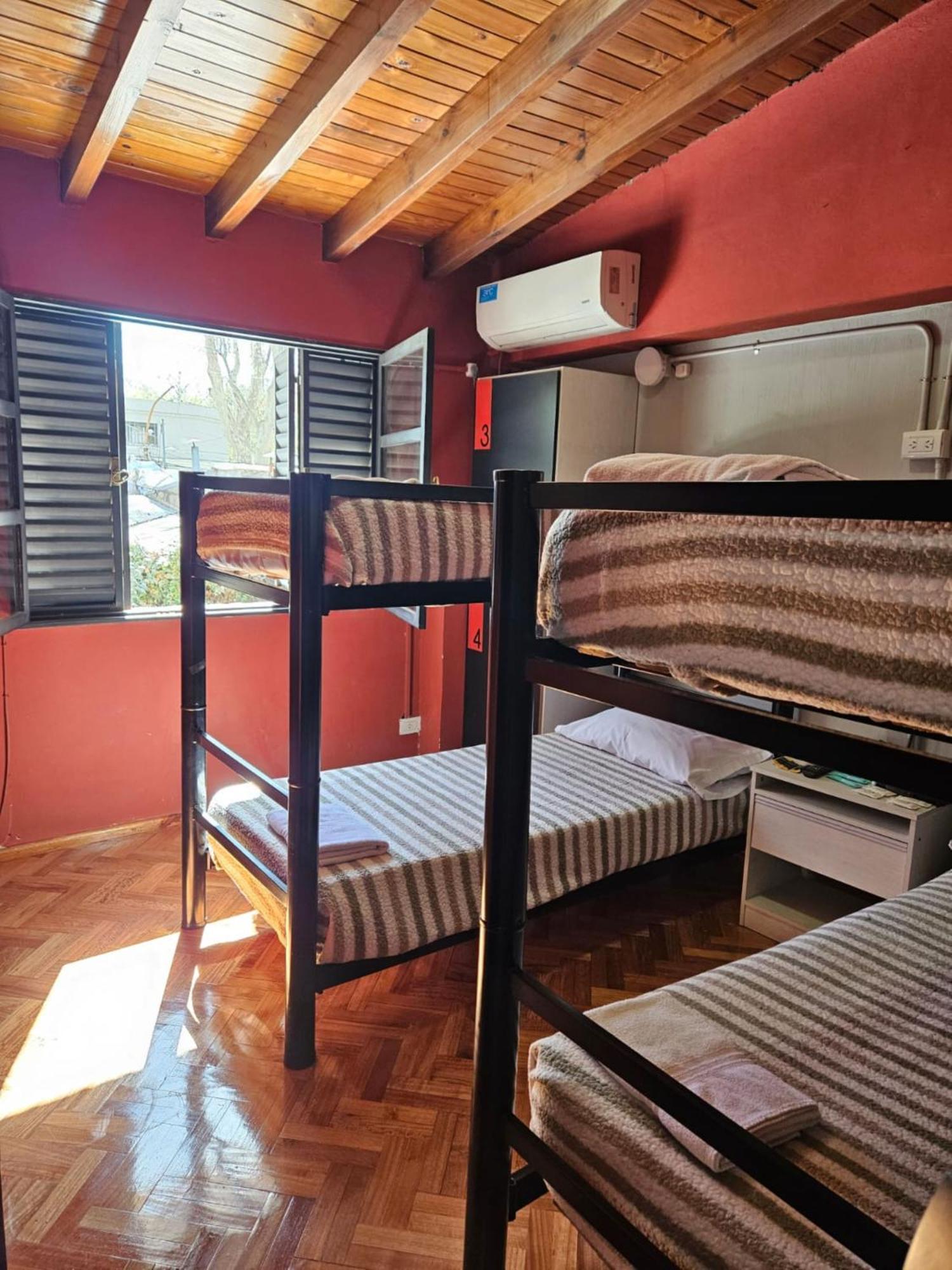 Hostal Dakar *