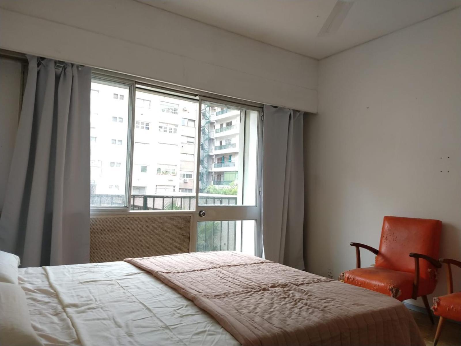 Con Bano Compartido En Departamento Mid Century Modern Homestay Mendoza