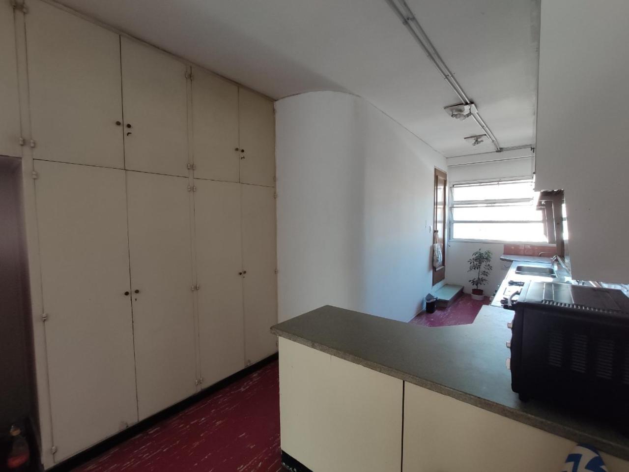 Homestay Con Bano Compartido En Departamento Mid Century Modern *