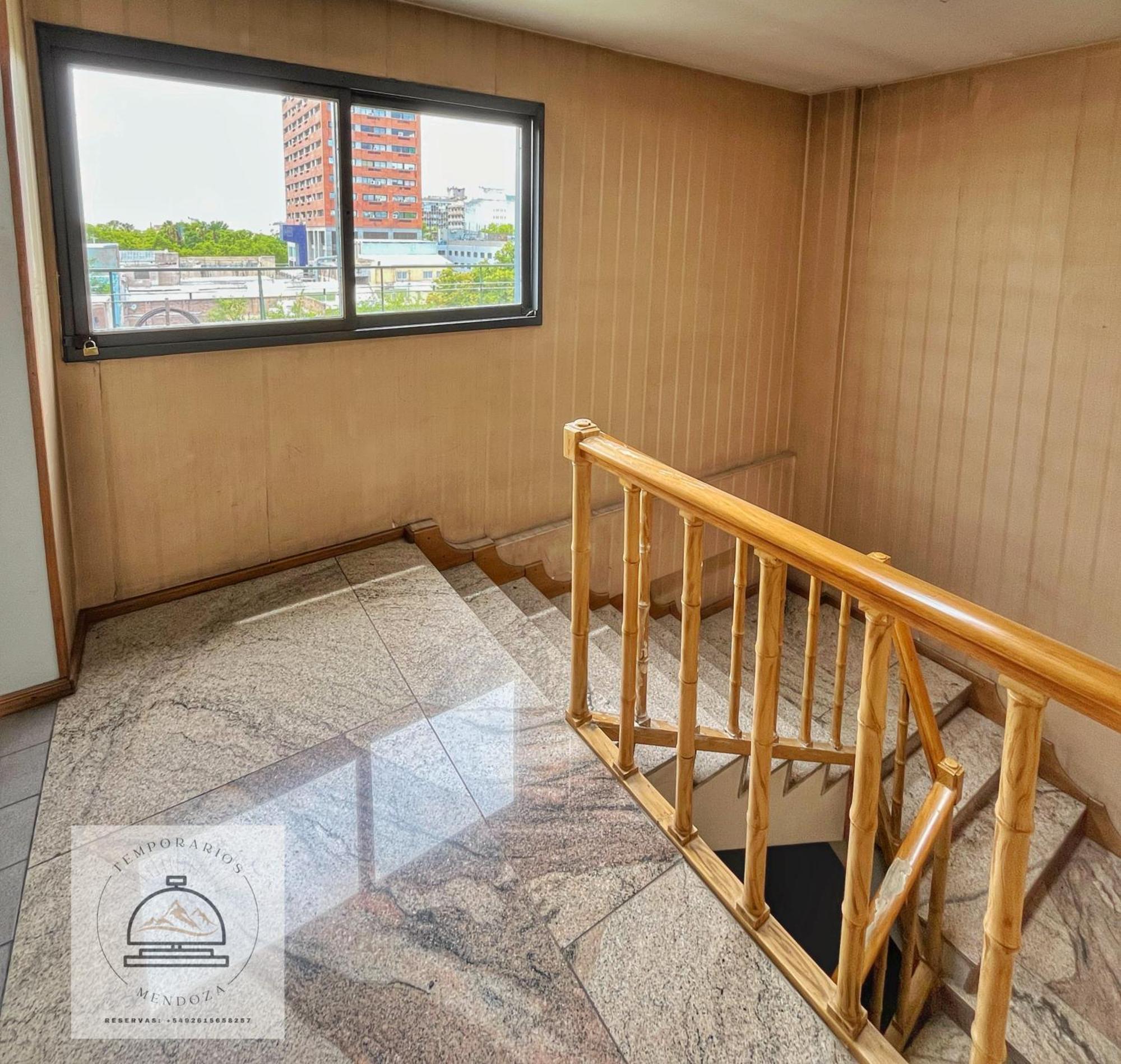 Departamento Centrico Con Terraza Plaza Independencia Apartment *