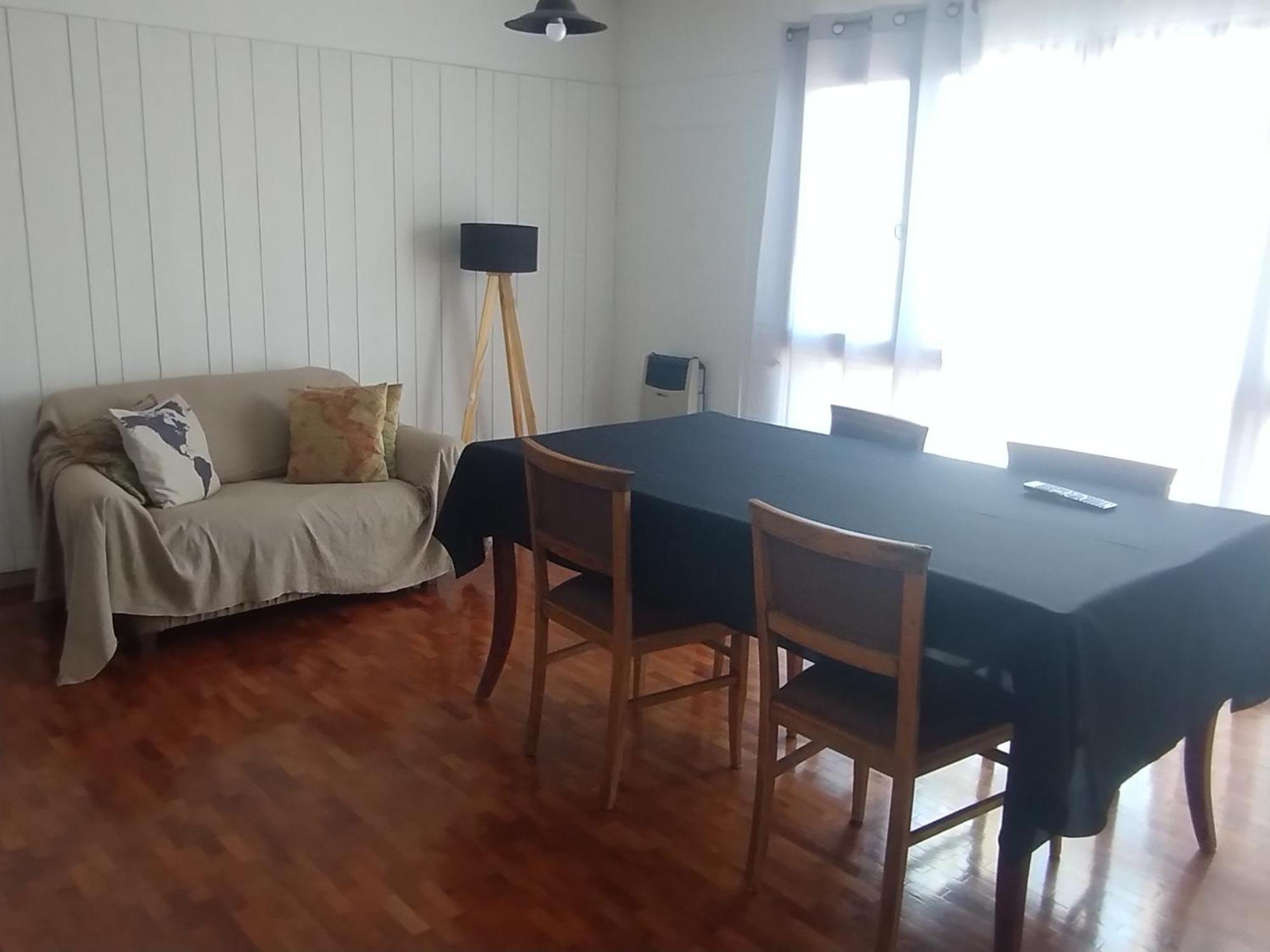 Apartamento Departamento Centro A Pasos De La Terminal Mendoza