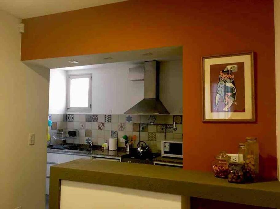 Apartamento Aristides A Dos Cuadras- Comodo Departamento