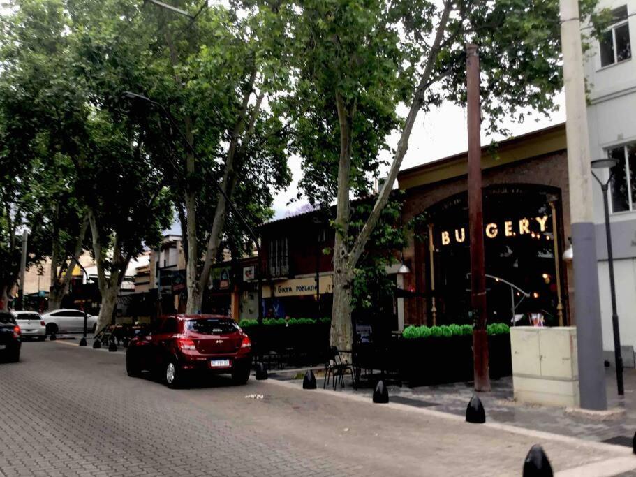 Aristides A Dos Cuadras- Comodo Departamento