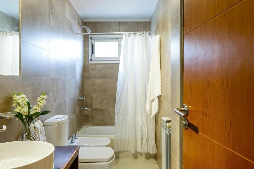 Apartamento Luminoso Y Comodo, Excelente Ubicacion Mendoza