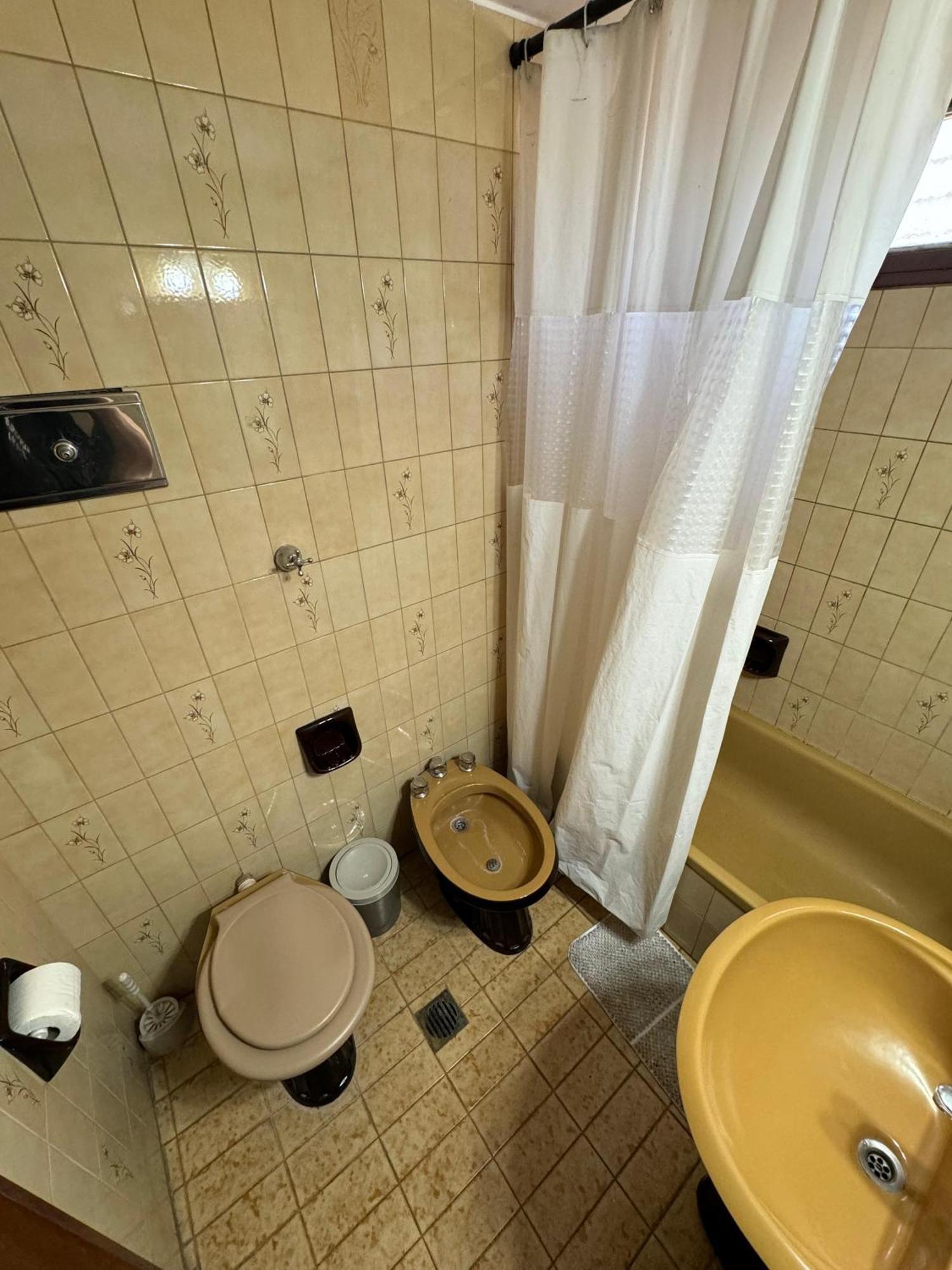 Encanto Mendocino: Espaciosa Casa En Juan B Justo Apartment Mendoza