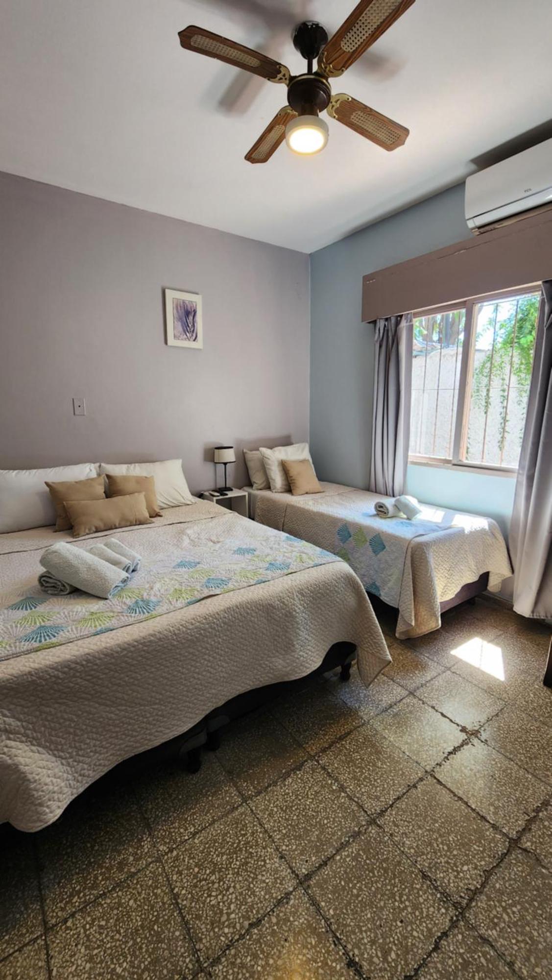 Hotel J B J Mendoza