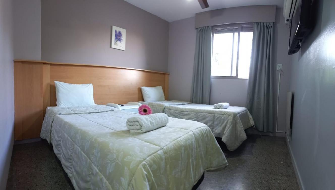 Hotel J B J