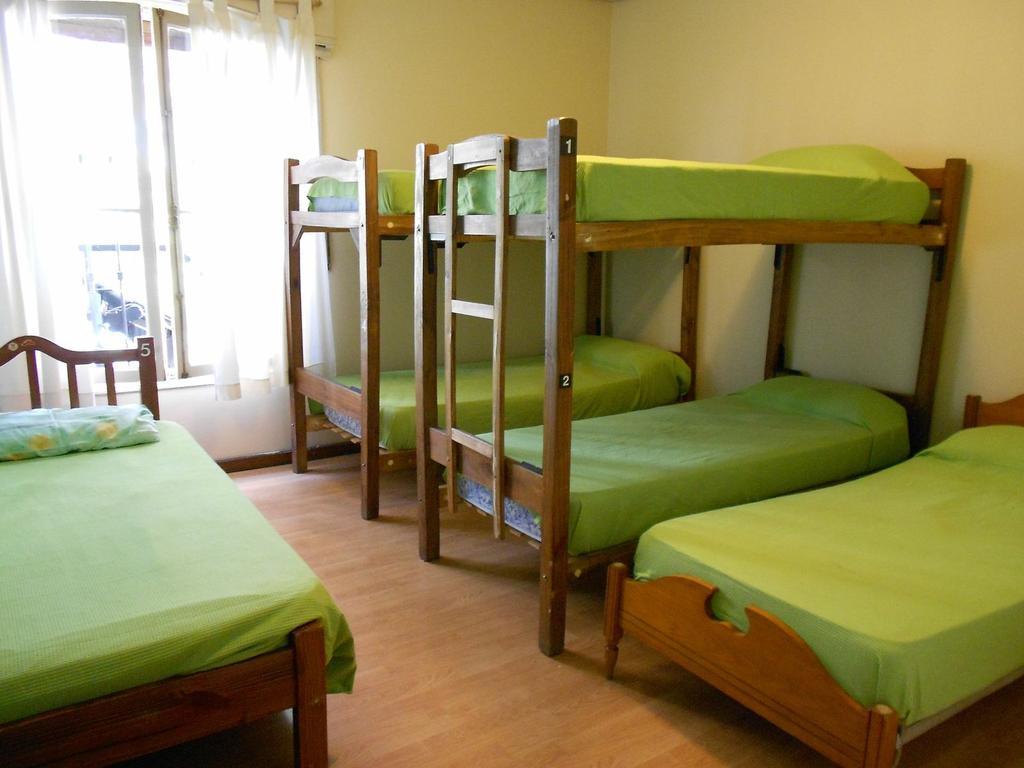 Capsule hotel Break Mendoza