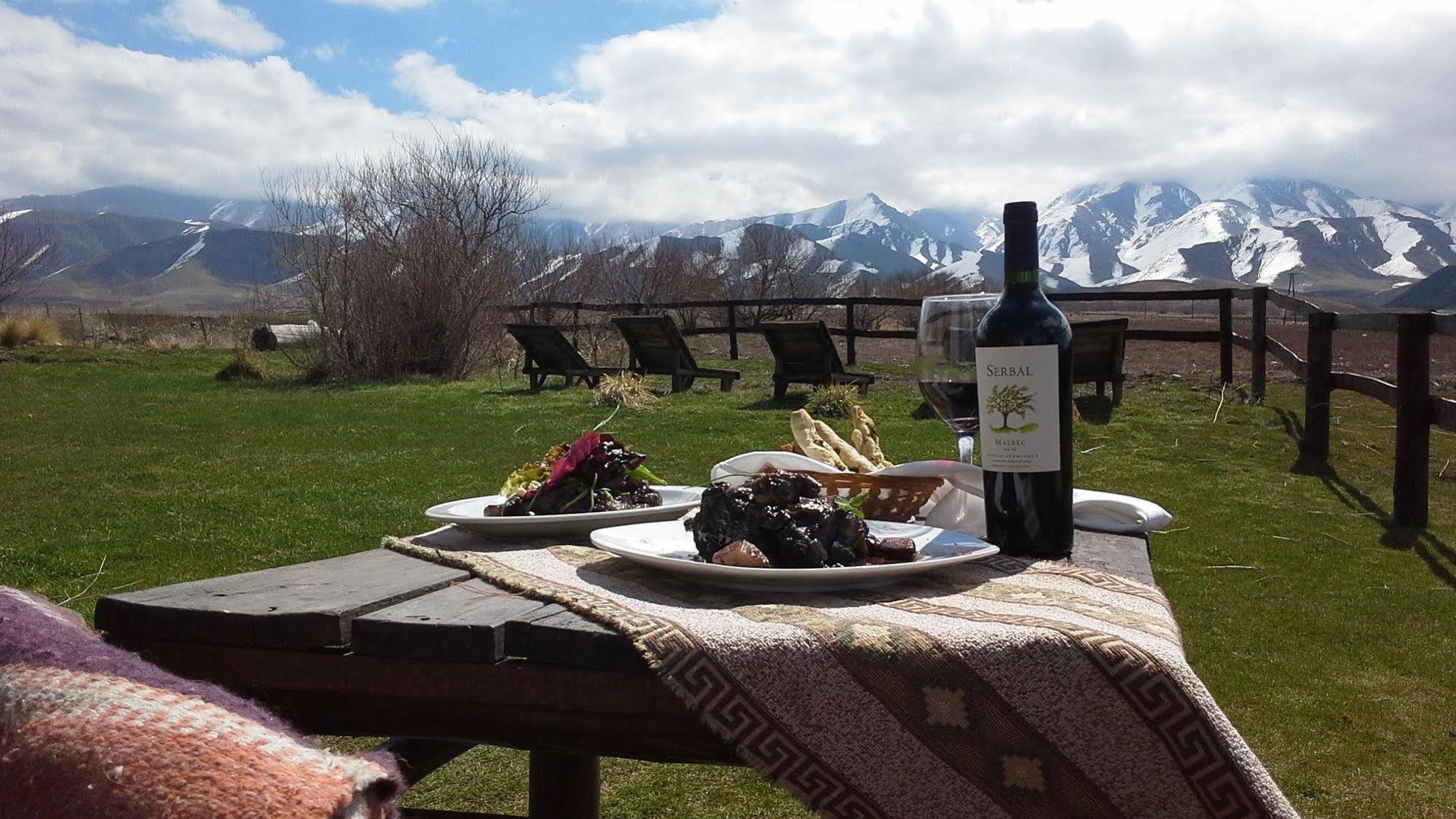 La Alejandra Country house