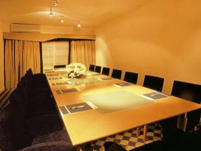 Aparthotel Urbana Mendoza