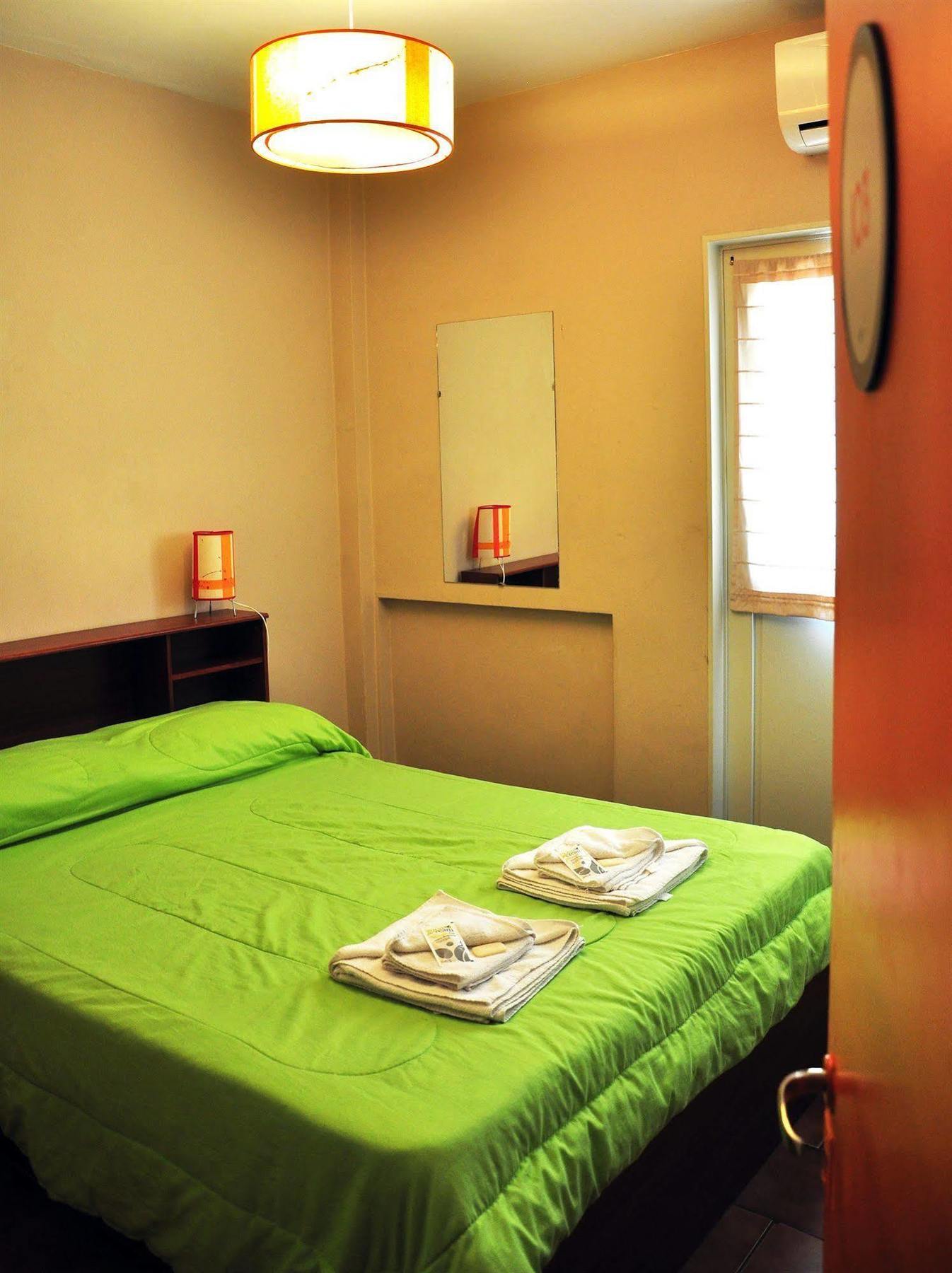 Hostal Hostel Suites Mendoza *