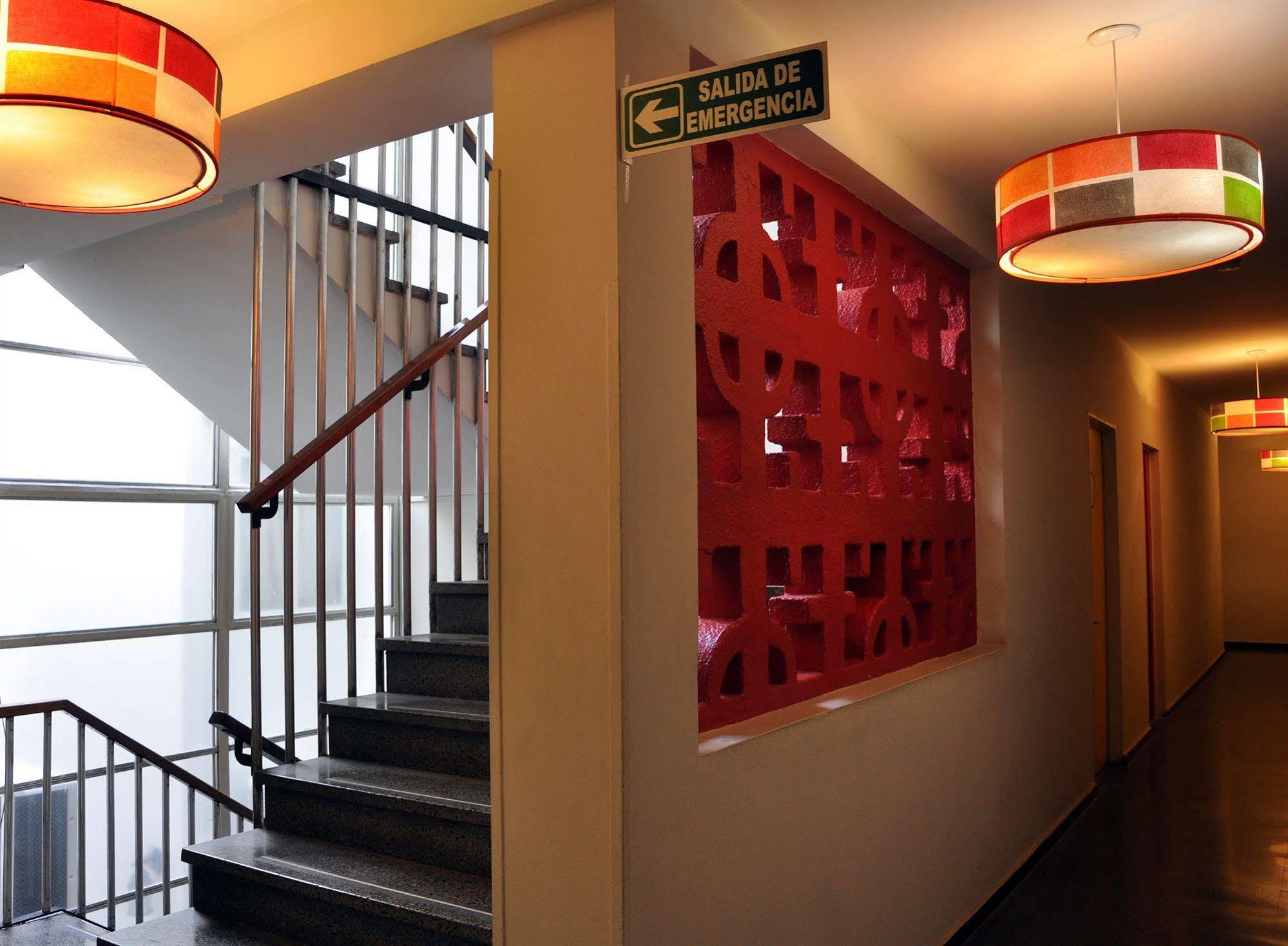 Hostel Suites Mendoza *